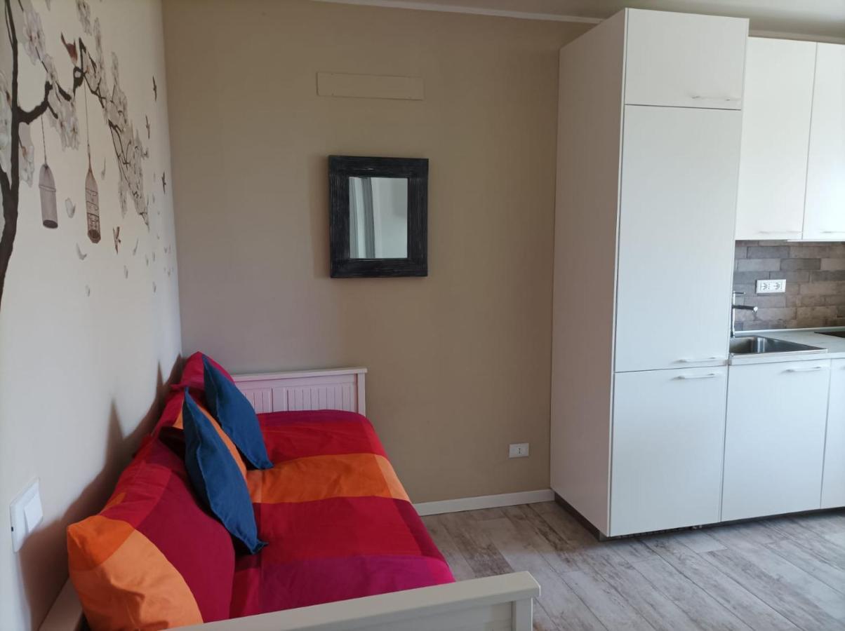 Lake View Studio Flat Рива-дель-Гарда Экстерьер фото